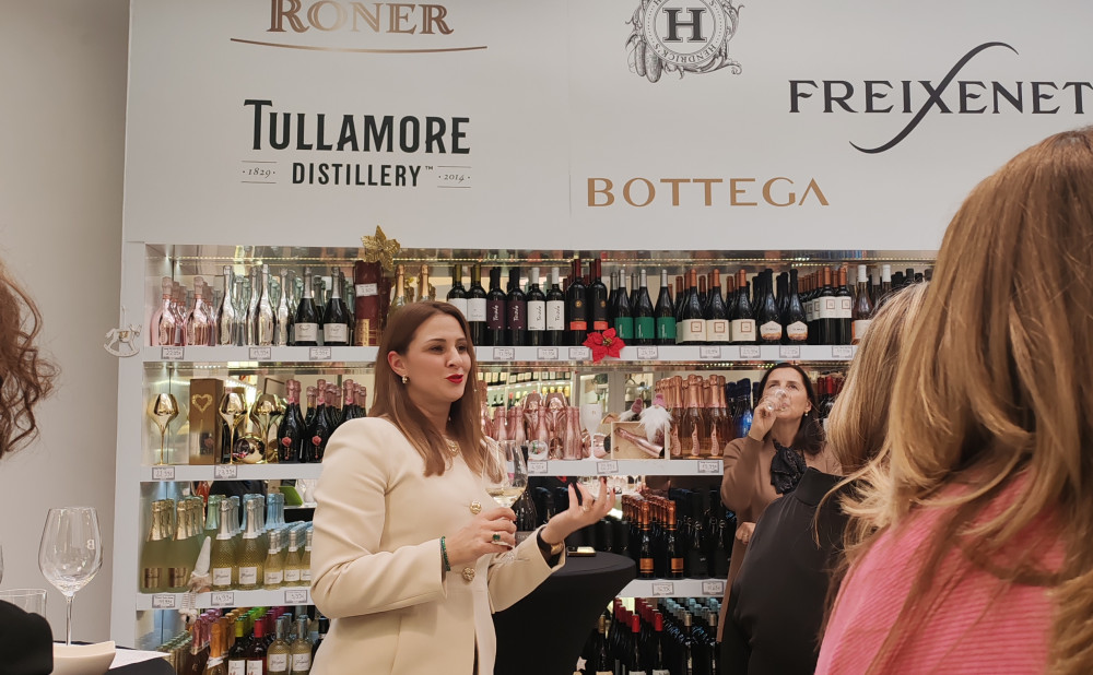 5ee94f2b4f2fe399caa1869ecf13328e